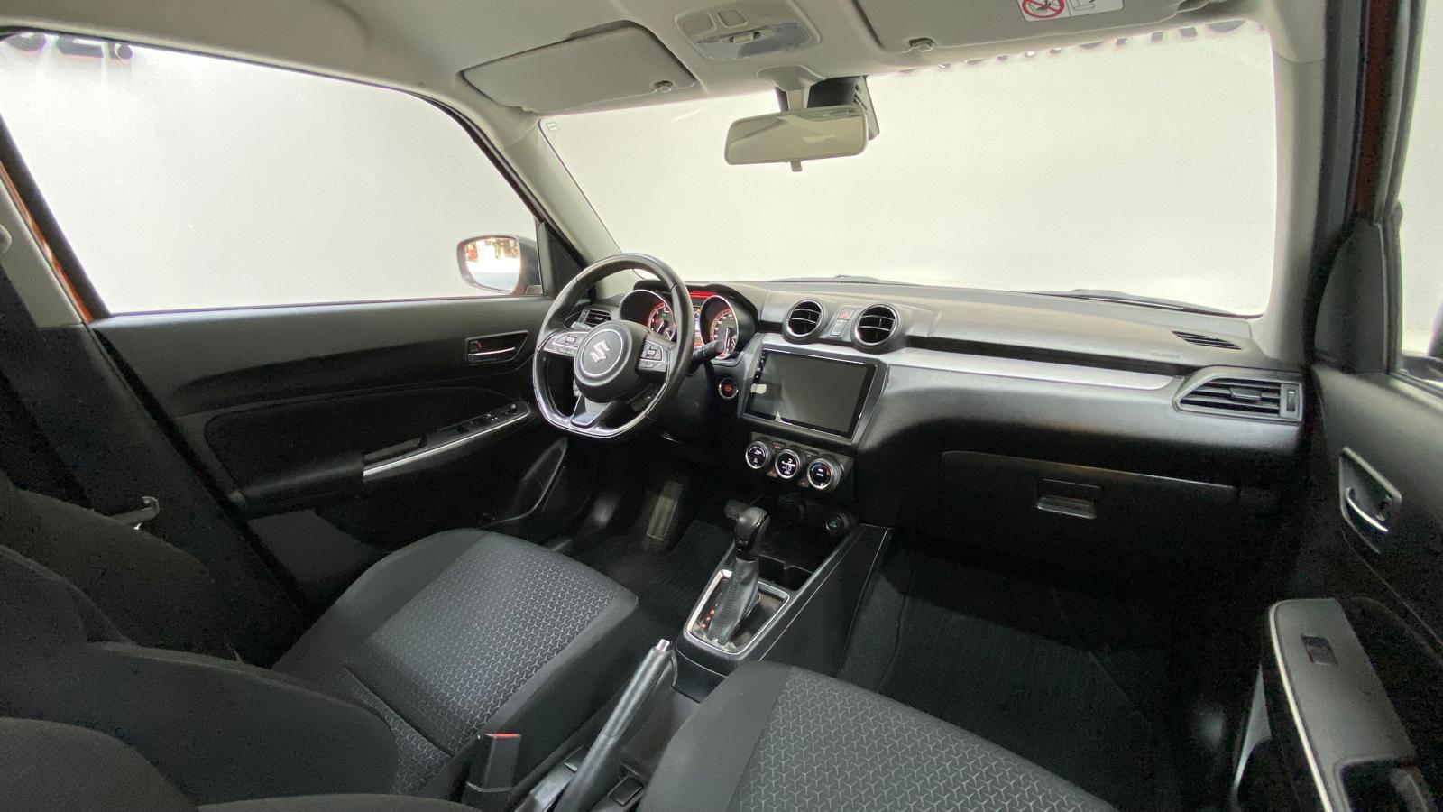 SUZUKI SWIFT 18